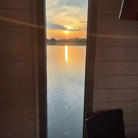 Havel-hausboot Nautikhus Kolonie Zern